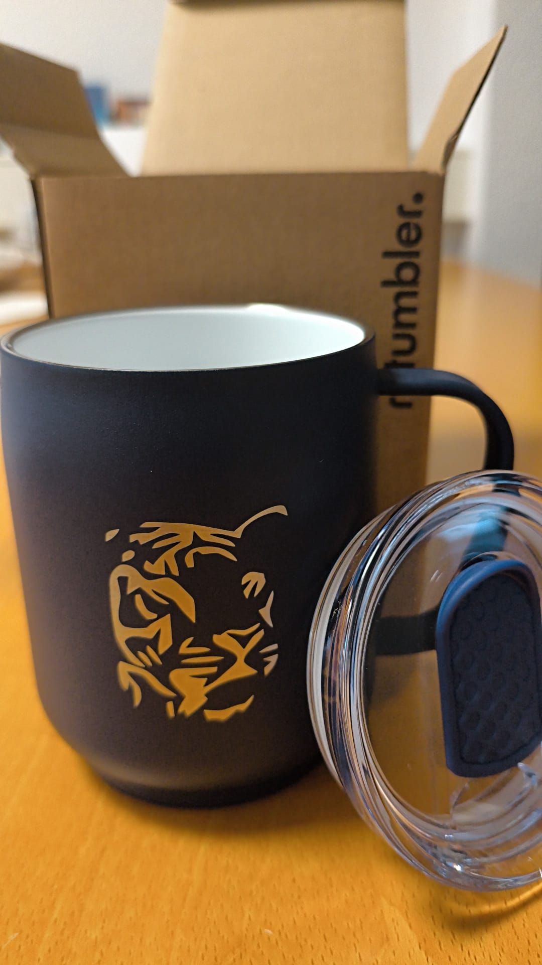 Thermotasse mit Deckel!